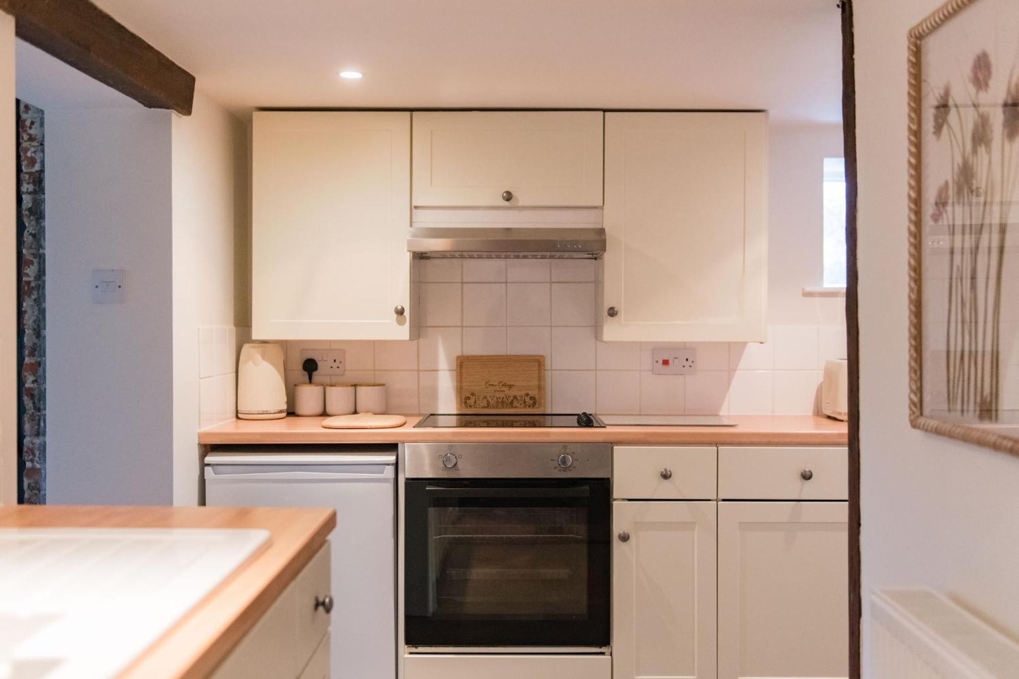 Crow Cottage By Bloom Stays Faversham Exterior photo